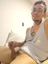 whitebull97 webcam model stream image