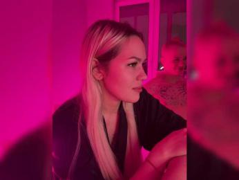 James-Eva0 webcam bongacams model stream image