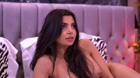 NicoleCellini webcam model stream image