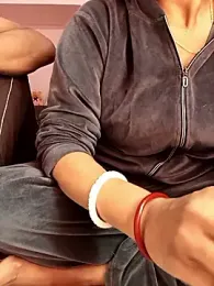 MUMTAJ-1 webcam model stream image