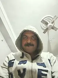 vardh033 webcam model stream image