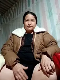 Love-Mama33 webcam model stream image