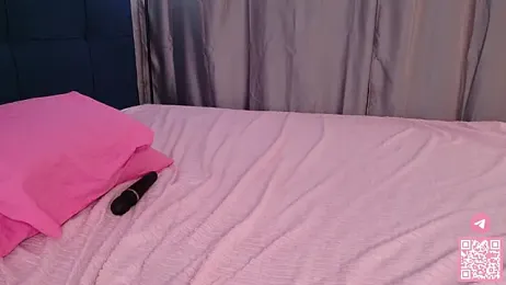 Pinky_poetry webcam model stream image