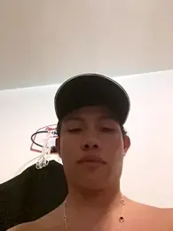 Davomg webcam model stream image