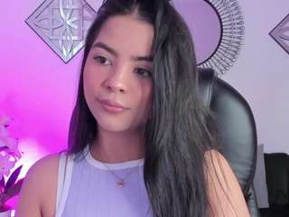 laylaa-breezee webcam model stream image