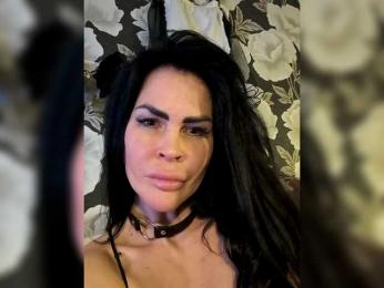 WolfIPuma webcam model stream image