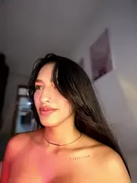 DulceLenns webcam model stream image