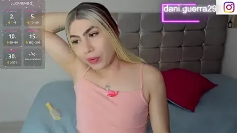 saskya webcam model stream image