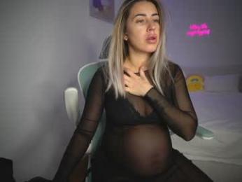 lunaink_ webcam model stream image