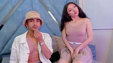 LauryAndNarem69 webcam model stream image