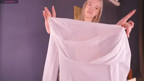 TastyTiffy webcam model stream image