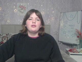 Stacey L webcam flirt4free model stream image