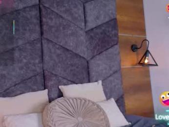 nickifox__ webcam model stream image