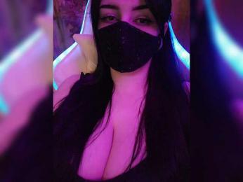 Estherr webcam model stream image