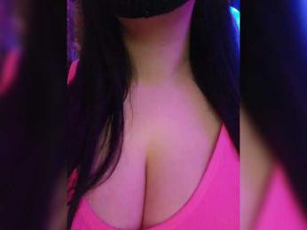 Estherr webcam model stream image