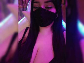 Estherr webcam model stream image