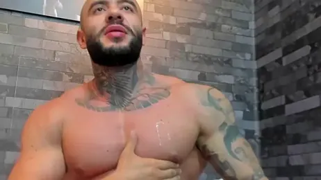 BruceDallas webcam model stream image