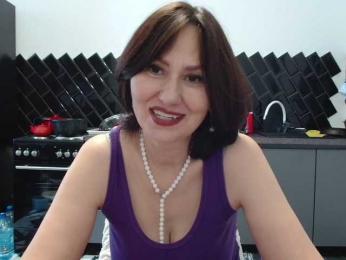 ANGELALADI webcam model stream image