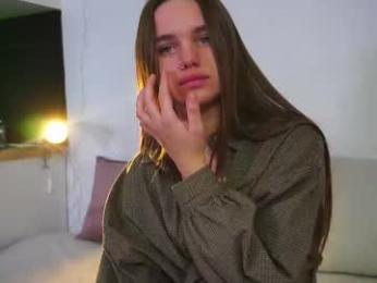 aesthetics__tease webcam model stream image