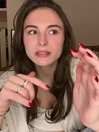 SophiiaStarr webcam model stream image