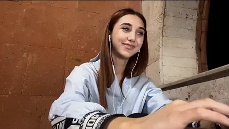 LinaMour webcam model stream image