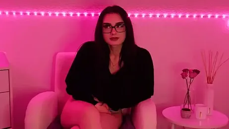 AdelinaAlia webcam model stream image