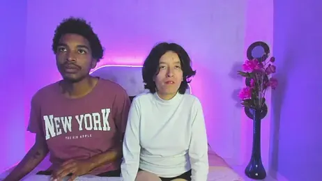 CoralAndOcean_ webcam model stream image