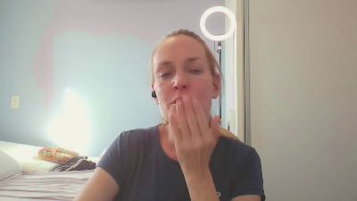 CrazyAnny1 webcam model stream image