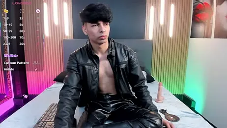 OnlyJos webcam model stream image