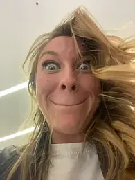 Sweet___Emily webcam model stream image