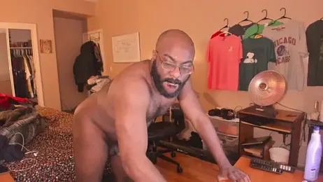 MrChuckDailyXXX webcam model stream image