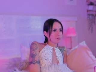 loreein webcam model stream image