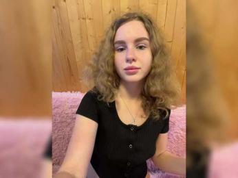 Sweetie_Kitty webcam bongacams model stream image