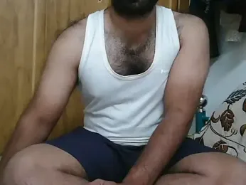 Tamil_Kishore_28 webcam model stream image