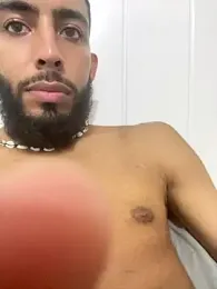 Zyan_Moratto webcam stripchat model stream image