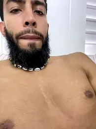 Zyan_Moratto webcam model stream image