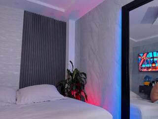 Kalyan Castelo webcam model stream image