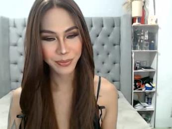 avyana_petite08 webcam model stream image