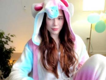 StacyLuxxe webcam model stream image