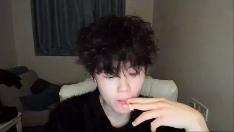 L1kuto webcam model stream image