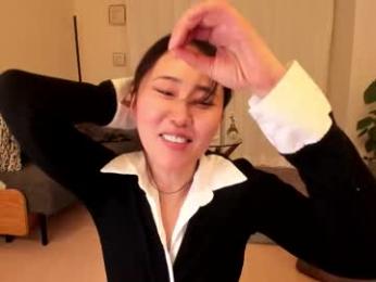 maybenanako webcam model stream image