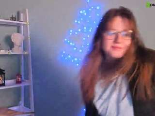 aria-mist webcam model stream image