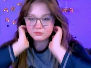 aria-mist webcam model stream image