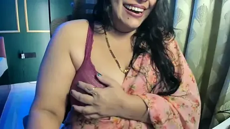 tarivishu11 webcam stripchat model stream image