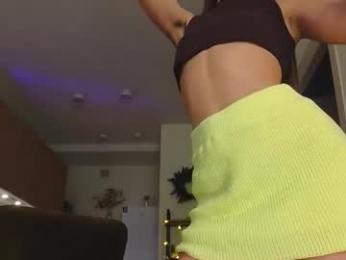 lili__roze_ webcam model stream image