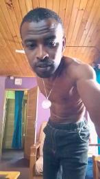 boyyoung4 webcam model stream image