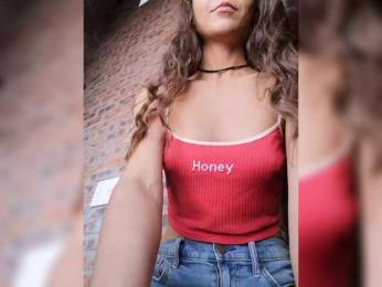 Malisha8 webcam model stream image