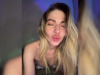 ___Vi__ webcam model stream image