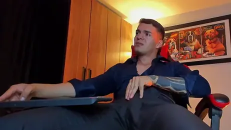 ALPHA_DOMINUS_ webcam model stream image