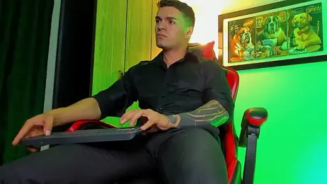 ALPHA_DOMINUS_ webcam model stream image